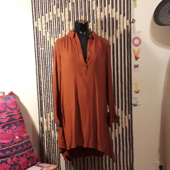 Sold Chic maeve Tunic - Picture 3 of 9